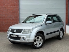 Suzuki Grand Vitara - 2.0-16V Exclusive| 4WD| TREKHAAK| AIRCO| NEW APK