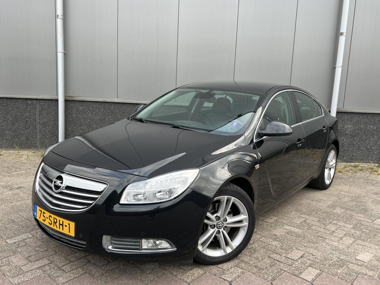 Opel Insignia - 1.6T Sport Climate Cruise Leer Stoelverwarming - AutoWereld.nl