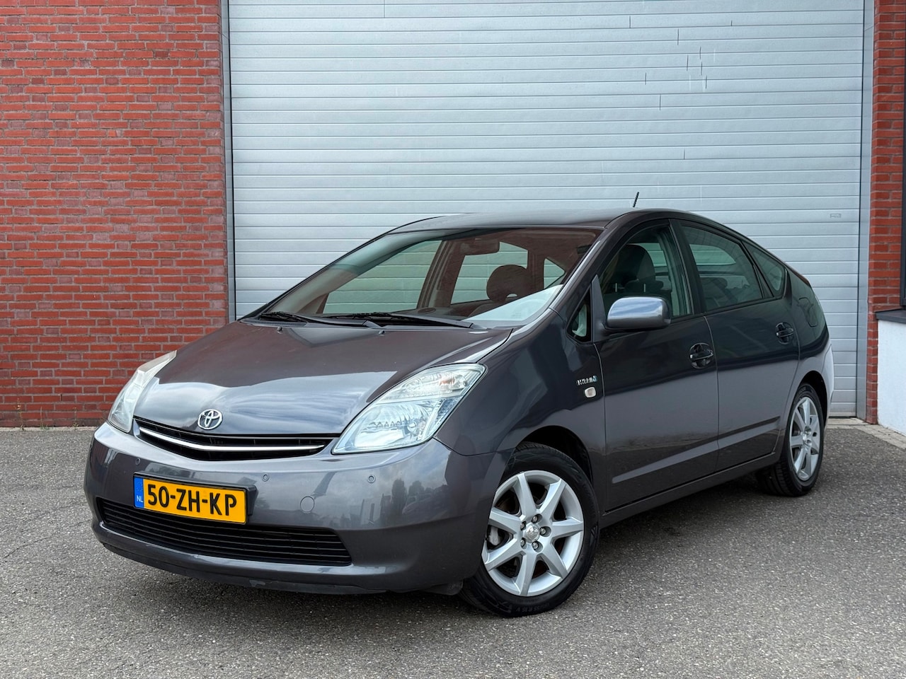 Toyota Prius - 1.5 VVT-i Comfort | AIRCO | NAP | NEW APK - AutoWereld.nl