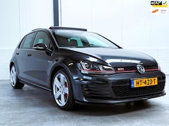 Volkswagen Golf - 2.0 TSI GTI Performance|DCC|Pano|Org NL|DYN Audio