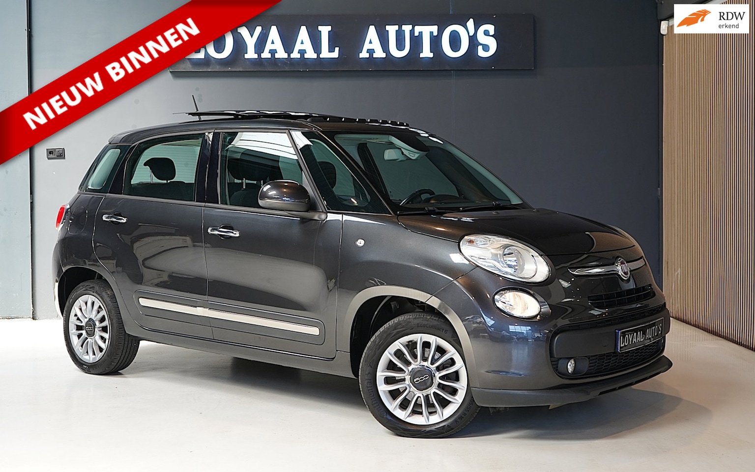 Fiat 500 L - 0.9 TwinAir CNG Lounge | AIRCO | CRUISE | PANO | STOELVERW. | NAVI | PDC | APK | NAP. - AutoWereld.nl