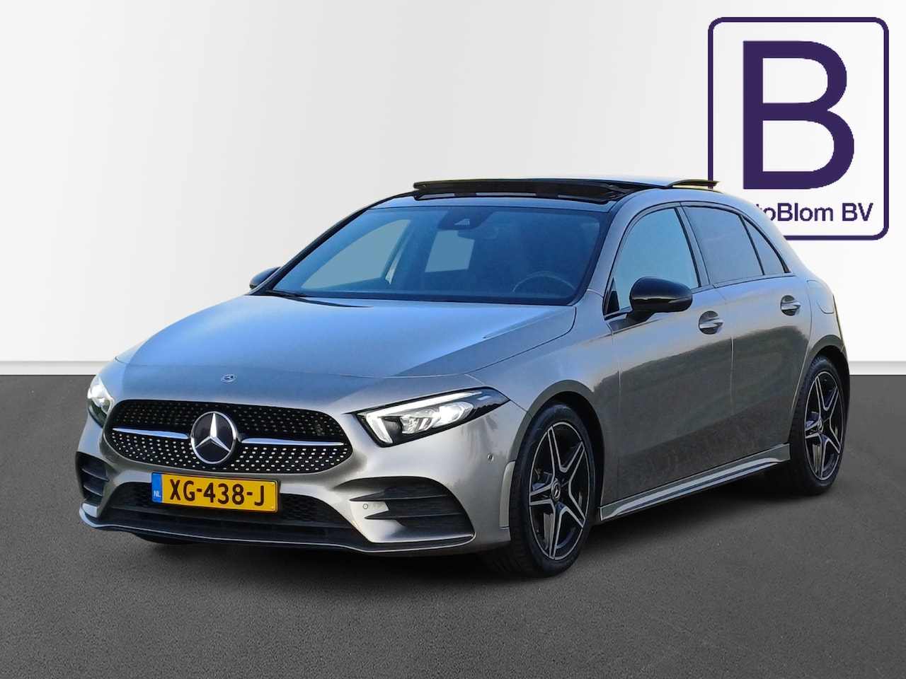 Mercedes-Benz A-klasse - 180 AMG Night Upgrade / Panodak / NL auto / Top onderhoud - AutoWereld.nl