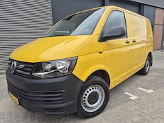Volkswagen Transporter - 2.0 TDI 150pk 2x schuifdeur 2500kg trekhaak airco cruise L1H1 Comfortline