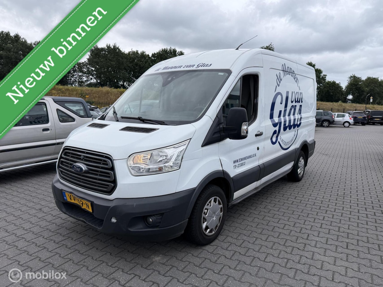 Ford Transit - 290 2.2 TDCI L2H2 Ambiente 290 2.2 TDCI L2H2 Ambiente - AutoWereld.nl
