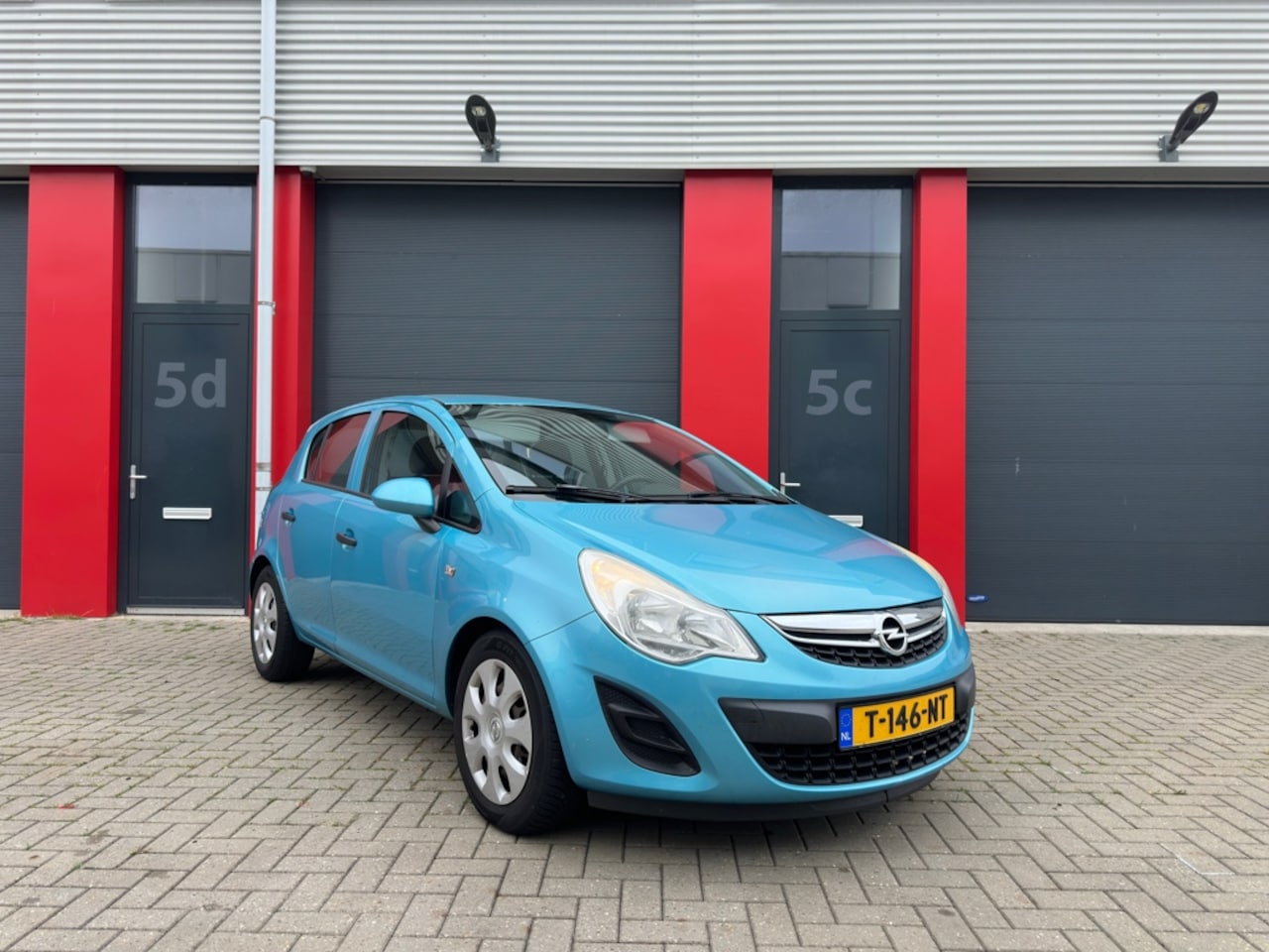 Opel Corsa - 1.2-16V Selection Airco , goed onderhouden
