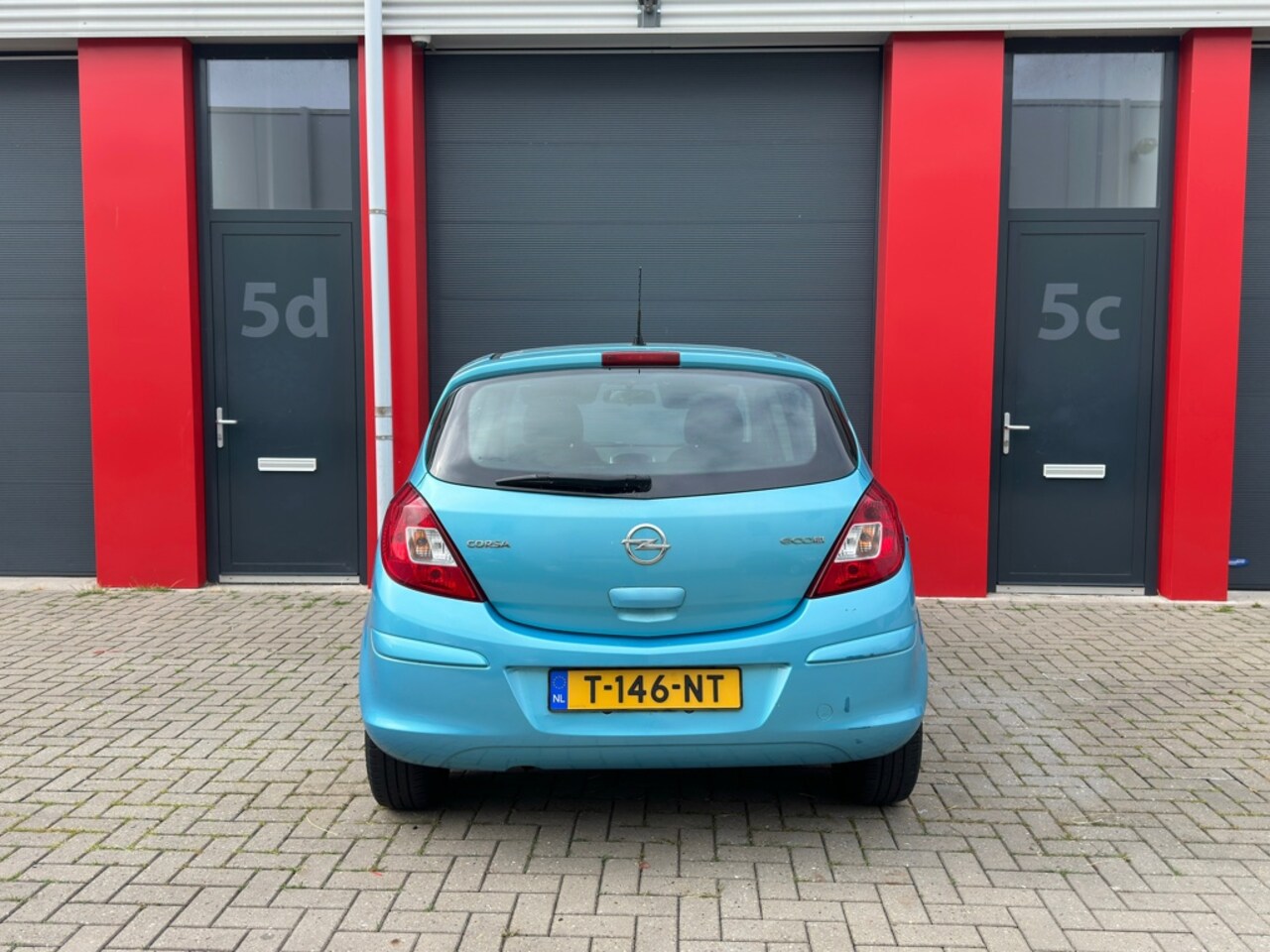 Opel Corsa - 1.2-16V Selection Airco , goed onderhouden