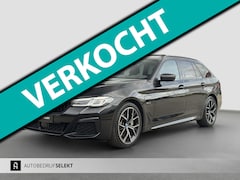 BMW 5-serie Touring - 530e M-Sport | Pano | Head Up | Sfeer | Camera | Dealer onderhouden | Driving Assistance P
