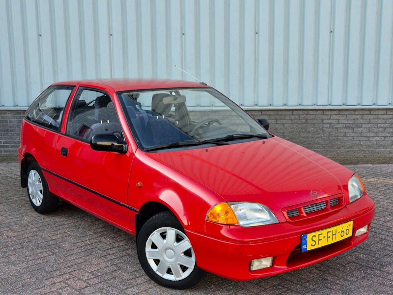Suzuki Swift - 1.0 GLS Automaat 93.000 km 2e eigenaar - AutoWereld.nl