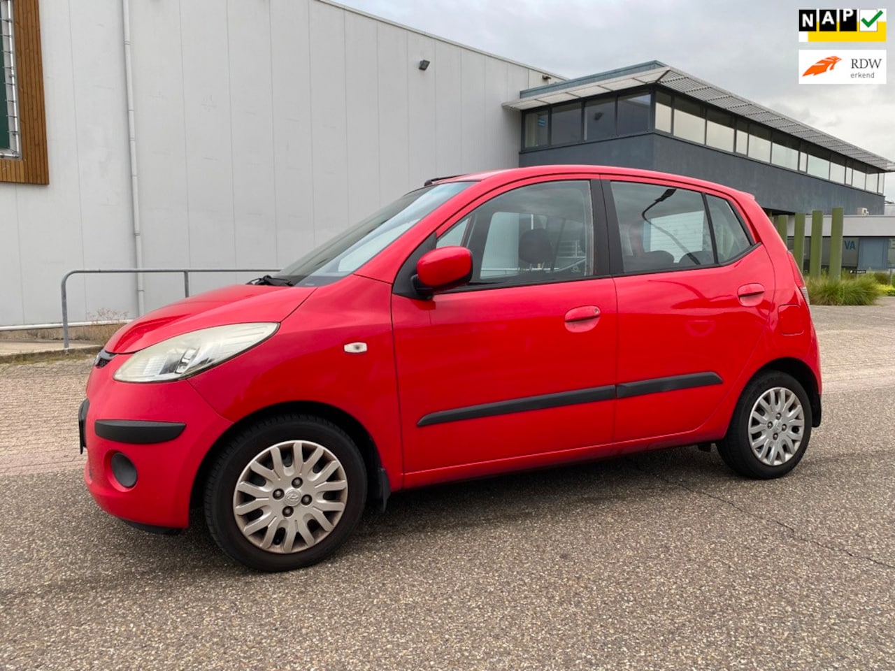 Hyundai i10 - 1.1 Dynamic Cool 1.1 Dynamic Cool - AutoWereld.nl