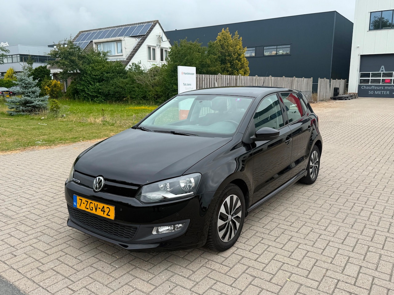 Volkswagen Polo - 1.4 TDI BlueMotion CLIMA ZWART EURO 6 2015 - AutoWereld.nl