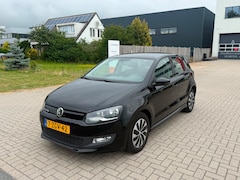 Volkswagen Polo - 1.4 TDI BlueMotion CLIMA ZWART EURO 6 2015