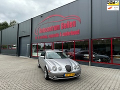Jaguar S-type - 3.0 V6 / AUTOMAAT / DEALER ONDERHOUDEN / NAVI / JOUNGTIMER / LEDER /