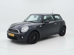 MINI 3-Deurs - 1.6 One Pepper Stoelverwarming/sfeerverl./Airco ijskoud/grote beurt en APK nieuw