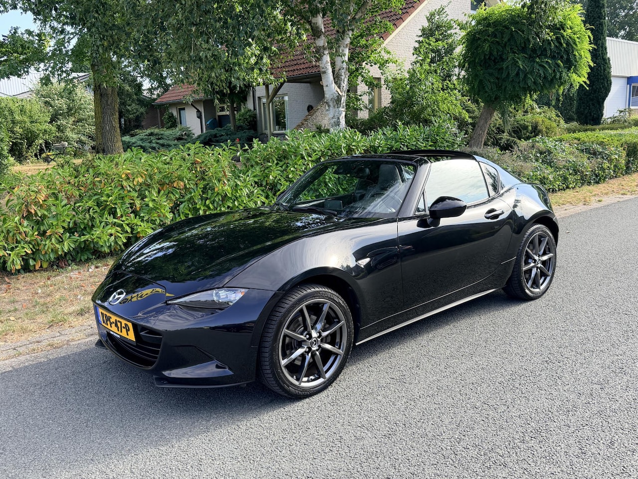 Mazda MX-5 RF - 2.0 SkyActiv-G 184PK GT-M Automaat•Leder - AutoWereld.nl