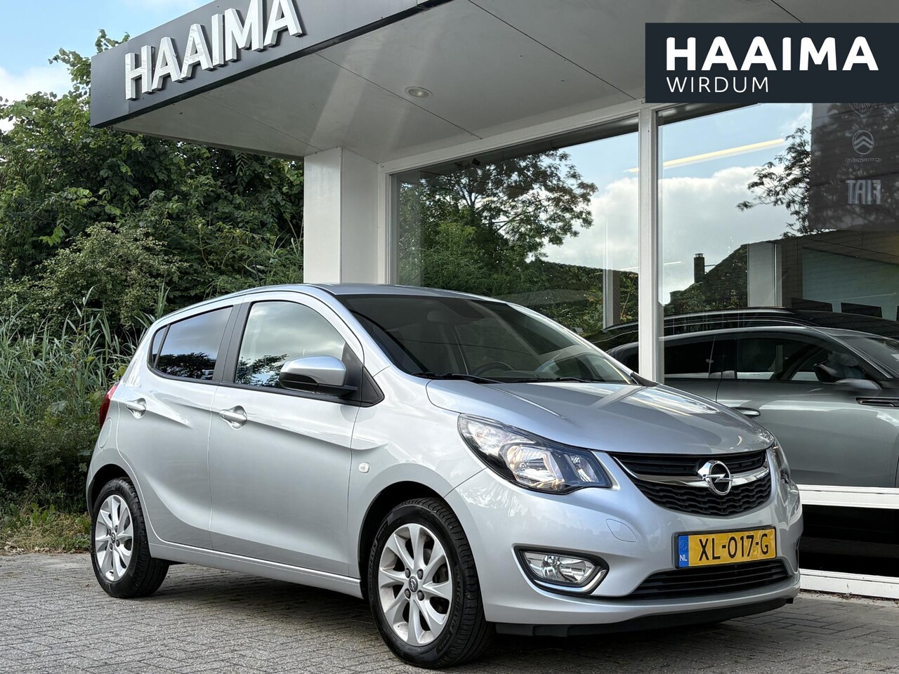 Opel Karl - 1.0 Automaat Innovation | Dealeronderhouden | Parkeersensoren | Stoel- & stuurverwarming | - AutoWereld.nl