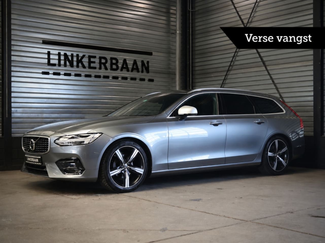 Volvo V90 - kombi R Design | Stuurverwarming | Stoelverwarming | 19 Inch | Cruise Controle | - AutoWereld.nl