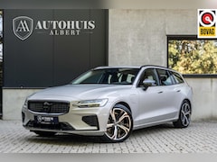 Volvo V60 - T8 Ultra Dark H&K Pano Massage HUD Trekhaak 19''
