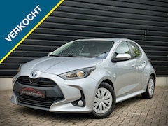 Toyota Yaris - 1.5 Hybride NAVI|ACC|LANE|CAMERA|KEYLESS