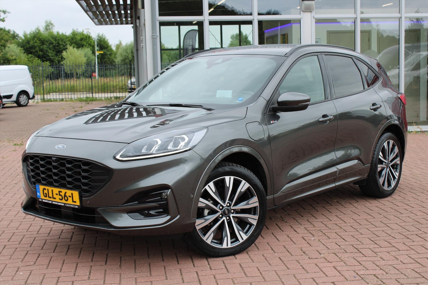Ford Kuga - ST-Line X 2.5 PHEV e-CVT Automaat 225pk ST-Line X, AGR stoelen, Driver Assistance, Technol - AutoWereld.nl