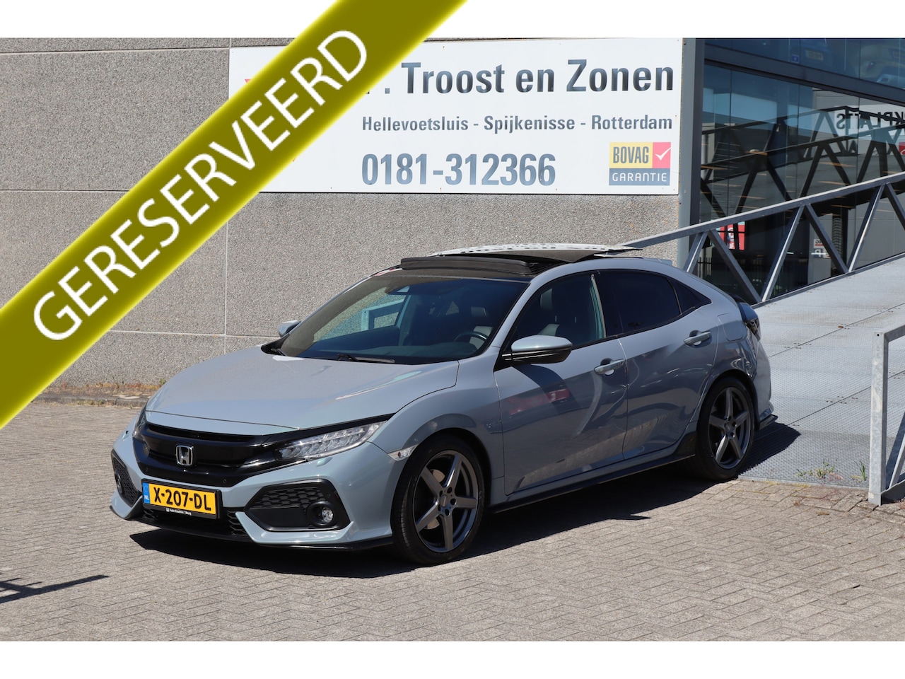 Honda Civic - 1.5 i-VTEC Sport Plus Panoramadak/Achteruitrijcamera/Stoelverwarming/Apple carplay/Adaptie - AutoWereld.nl