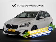 BMW 2-serie Active Tourer - 218i M Sport Head-Up Sportstoelen Stoelverwarming HiFi Camera