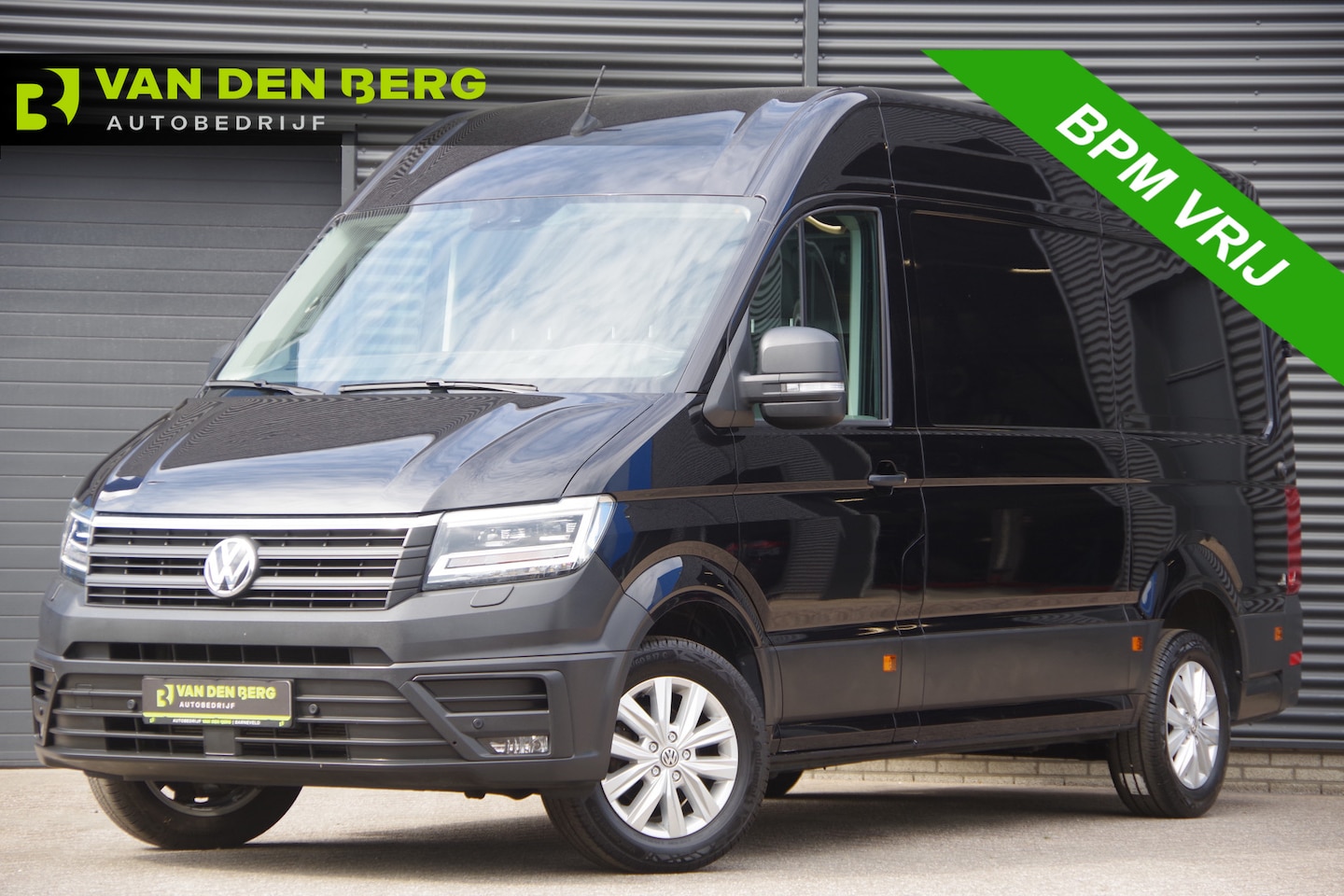 Volkswagen Crafter - 35 2.0 TDI L3H3(L2H2) 3-ZITS, 177PK AUT. LED, ADAPT. CRUISE, STOELVERWARMING, STUURVERWARM - AutoWereld.nl