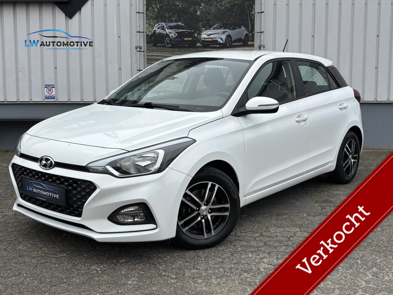Hyundai i20 - 1.0 T-GDI 100pk Comfort | Carplay | Camera | Stoel+stuurverwerwarming - AutoWereld.nl