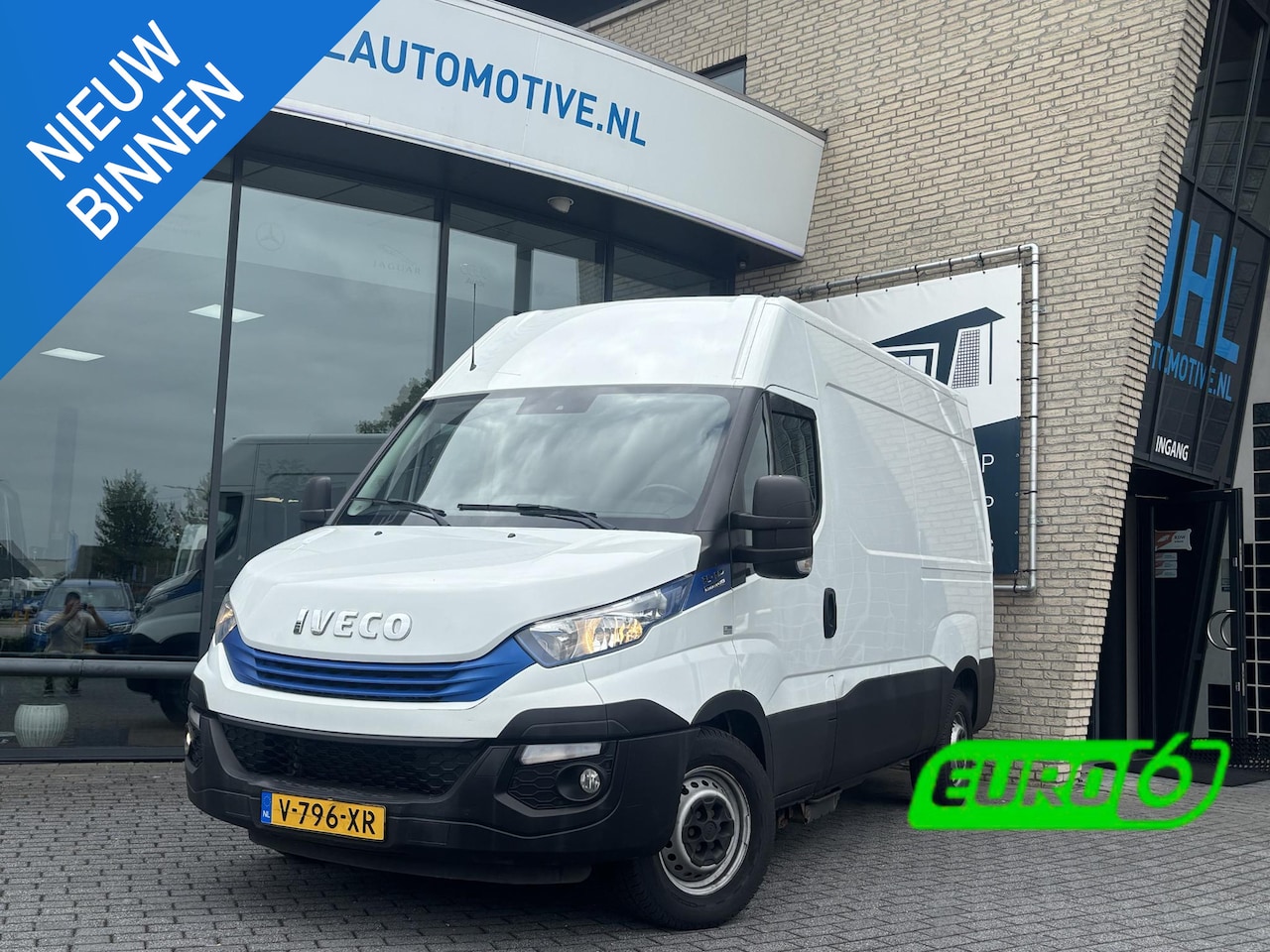 Iveco Daily - 35S14NV 3.0 352 H3*CNG*CAM*CRUISE*CLIMA*3-ZIT*PDC* - AutoWereld.nl