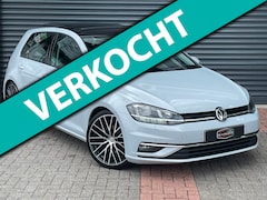 Volkswagen Golf - 1.4 TSI Highline Business R Automaat | Pano | Keyless | Acc | Carplay | Nieuwstaat