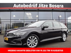 Volkswagen Passat Variant - 1.4 TSI PHEV GTE Highline LED | Zwart Leder | Carplay | Virtual | Camera | Trekhaak