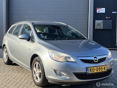 Opel Astra Sports Tourer - 1.4 Turbo Sport