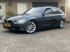 BMW 3-serie Touring - 320i High Executive vol.dealer onderhouden