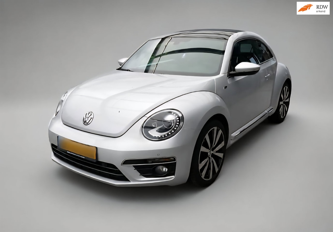 Volkswagen Beetle - 1.4 TSI 160Pk R-Line Led Xenon Navi Fender-Sound - AutoWereld.nl