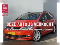 Volkswagen Touran - BWJ 2017 | 1.8 TSI 180PK Highline Bus R AUTOMAAT | TREKHAAK | AGR | CLIMA | NAVI | CAMERA
