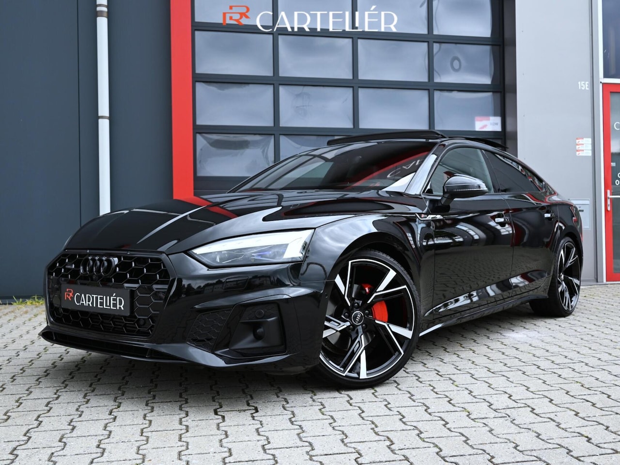 Audi A5 Sportback - 40 TFSI S-Line Quattro Competition 204 PK | Pano | Leder | B&O | ACC | Matrix Laser Led | - AutoWereld.nl