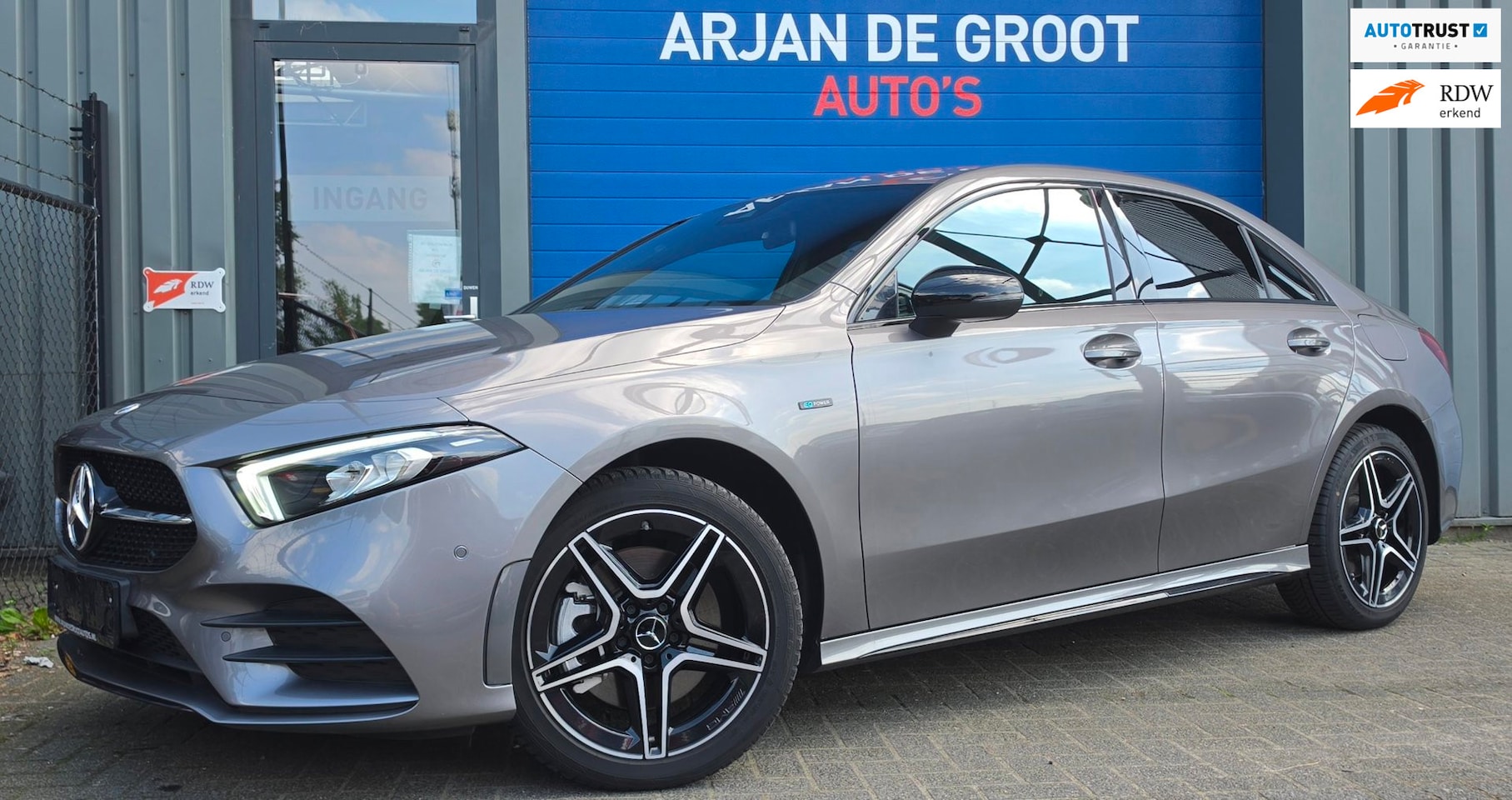 Mercedes-Benz A-klasse - 250 e AMG Night pack Sfeer Carplay® Widescreen Camera - AutoWereld.nl