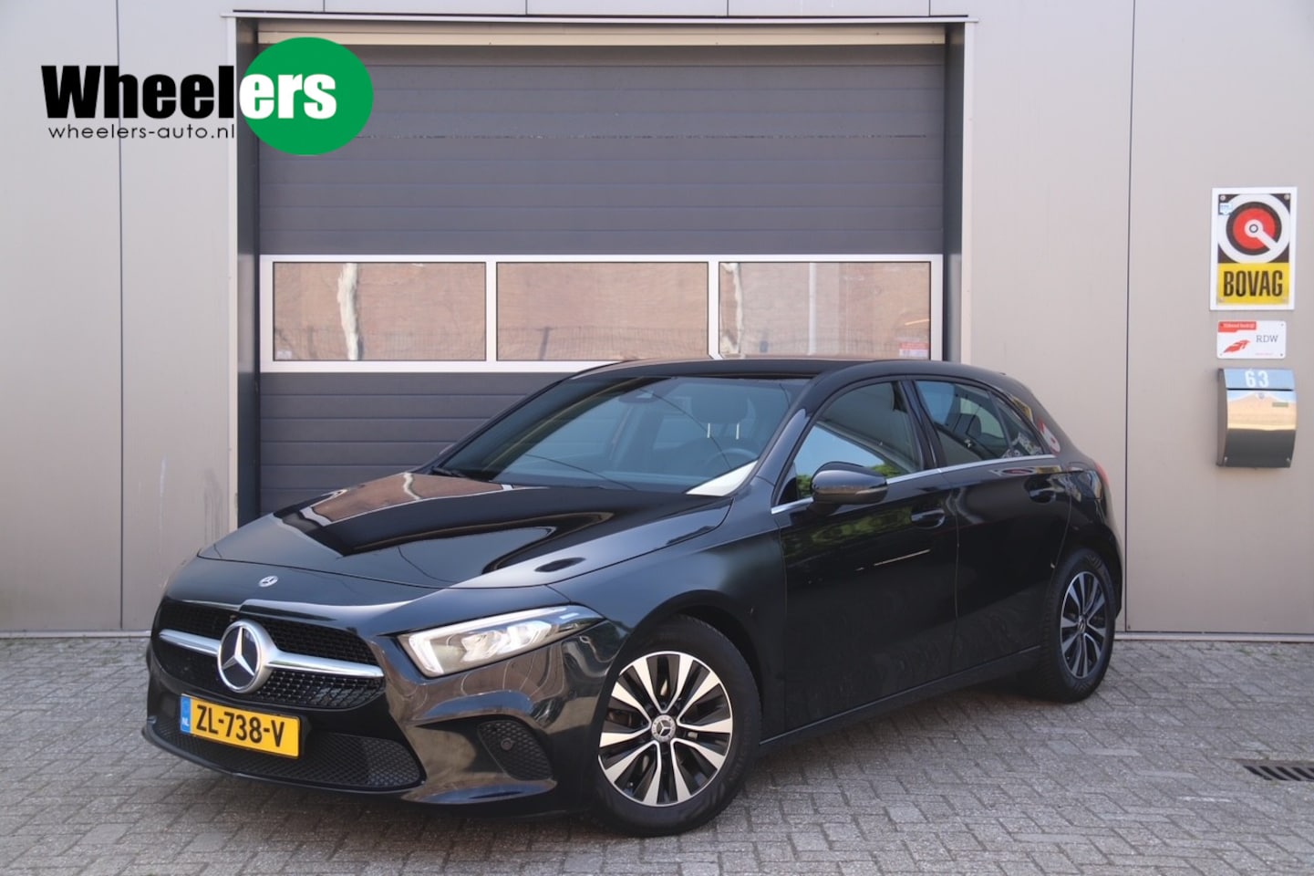 Mercedes-Benz A-klasse - 180 Business Solution 180 Business Solution, Trekhaak, Camera, Navi, Cruise - AutoWereld.nl