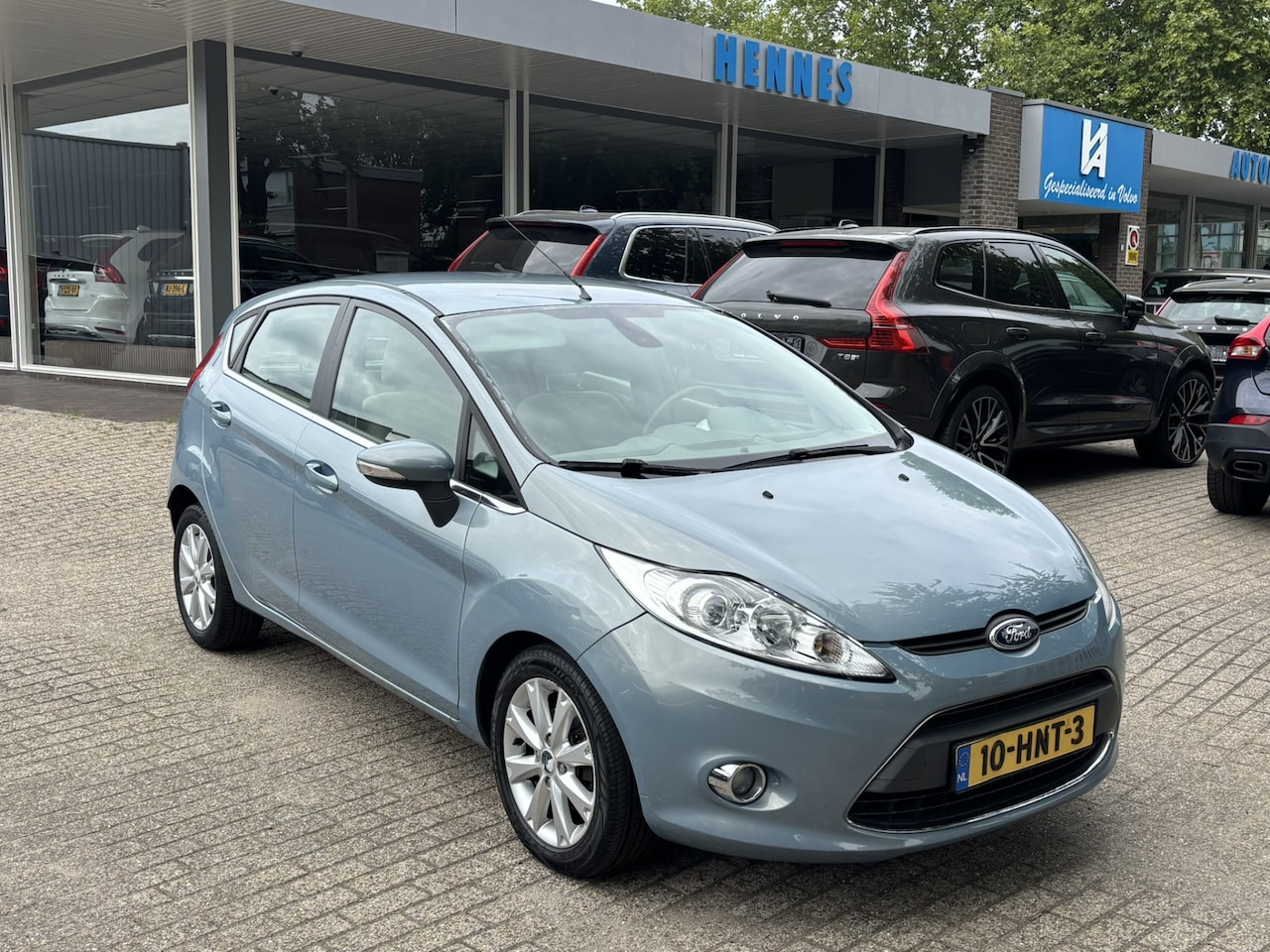 Ford Fiesta - 1.4 Automaat Ghia airco PDC - AutoWereld.nl