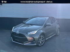 Toyota Yaris - 1.5 Hybrid Executive Stoelverwarming, HUD, Smart Key, LED, Navigatie, Parkeersensoren, led