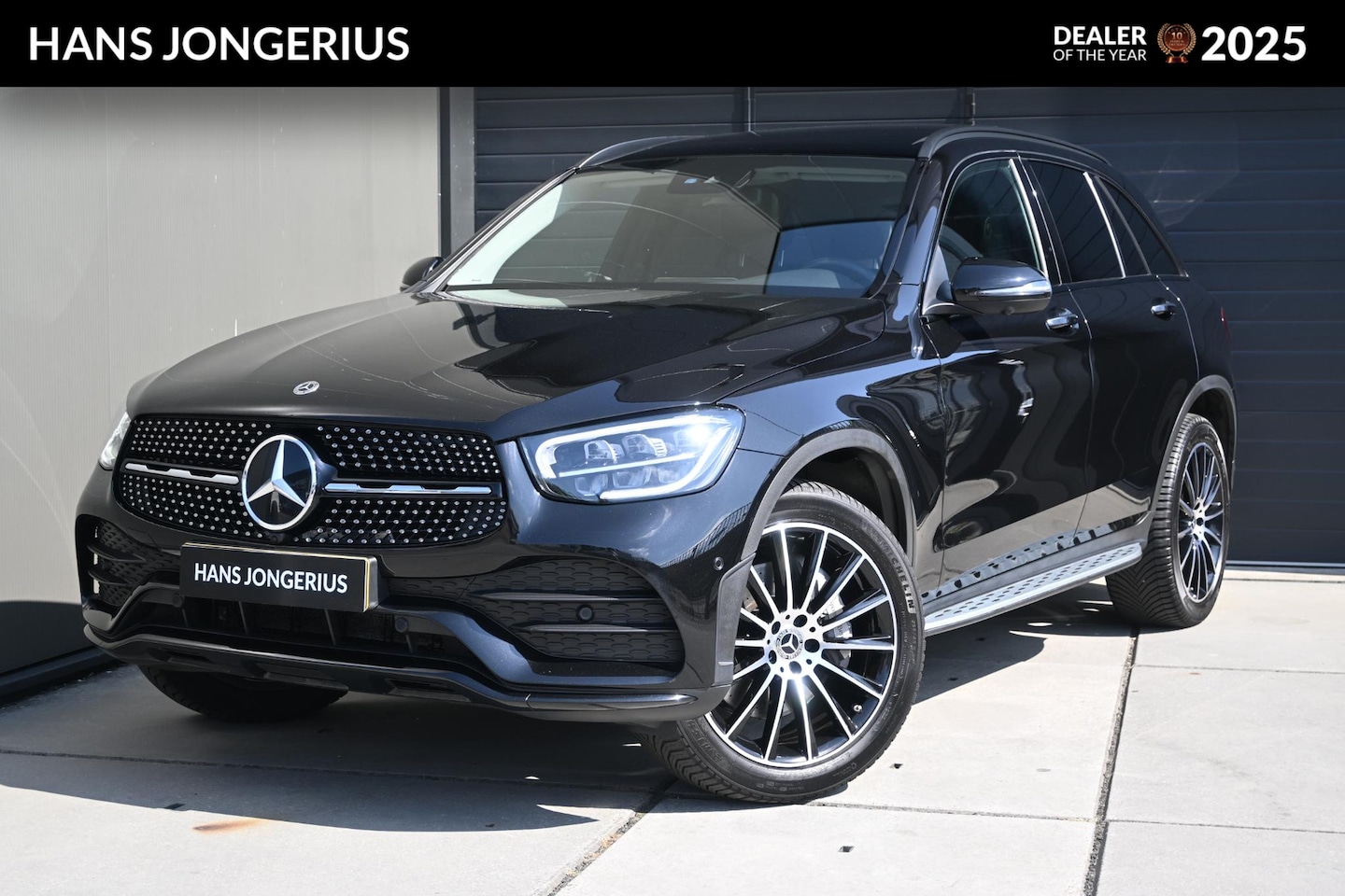 Mercedes-Benz GLC-klasse - 300e 4MATIC Business Solution AMG | TREKHAAK | SCHUIF/KANTELDAK | 360 CAMERA | STOELVERWAR - AutoWereld.nl