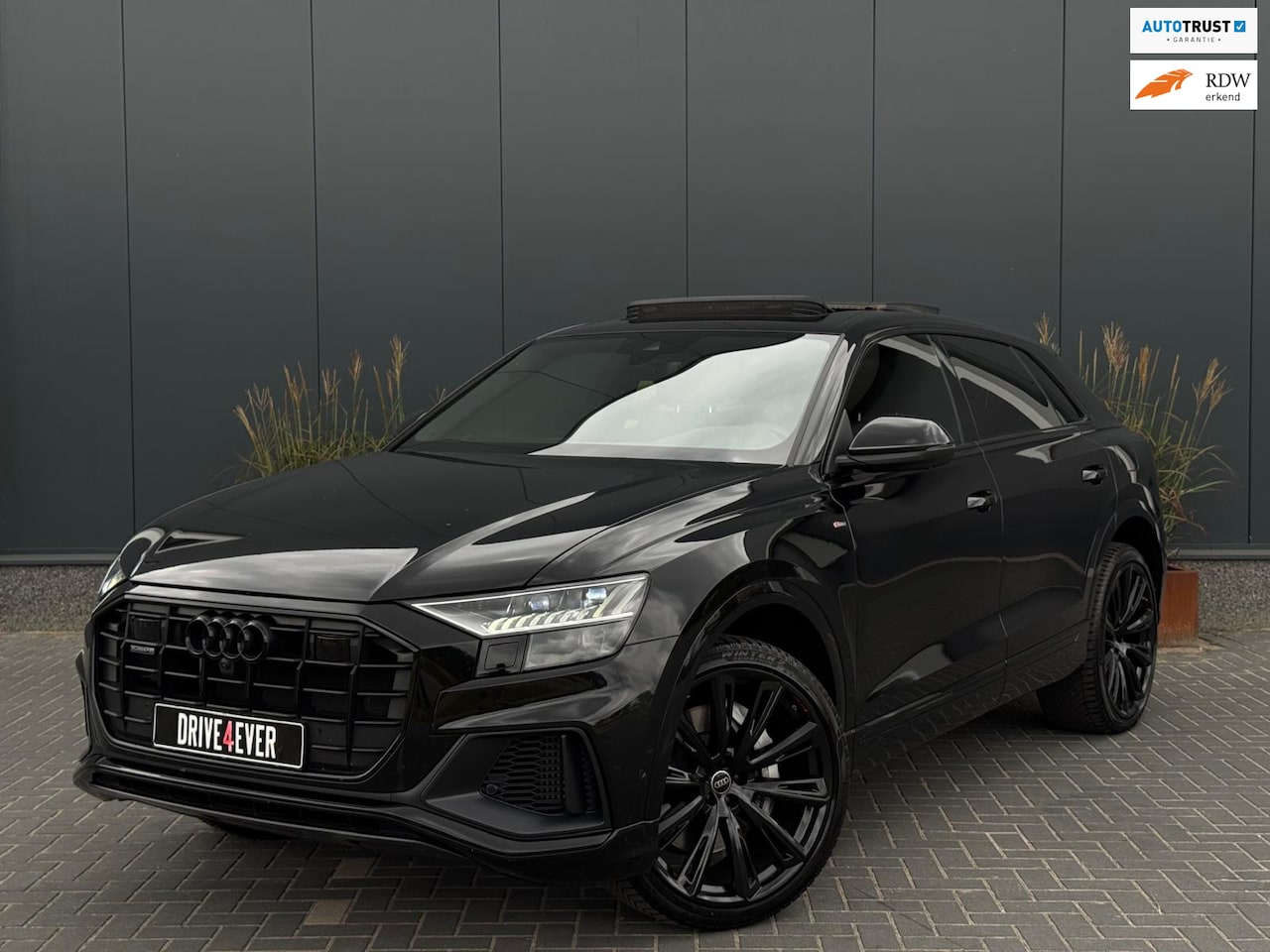 Audi Q8 - 55 TFSI e 3x S Line|Pano|360 CAMERA|Matrix|LEDER|SPORTVELGEN - AutoWereld.nl