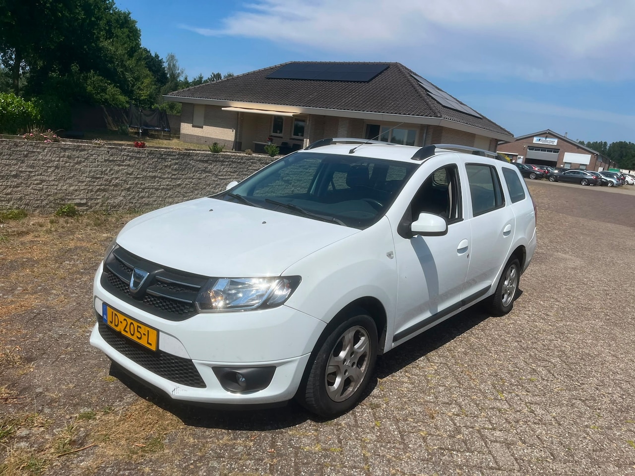 Dacia Logan MCV - 1.5 dCi Lauréate AIRCO BJ. 2016 - AutoWereld.nl