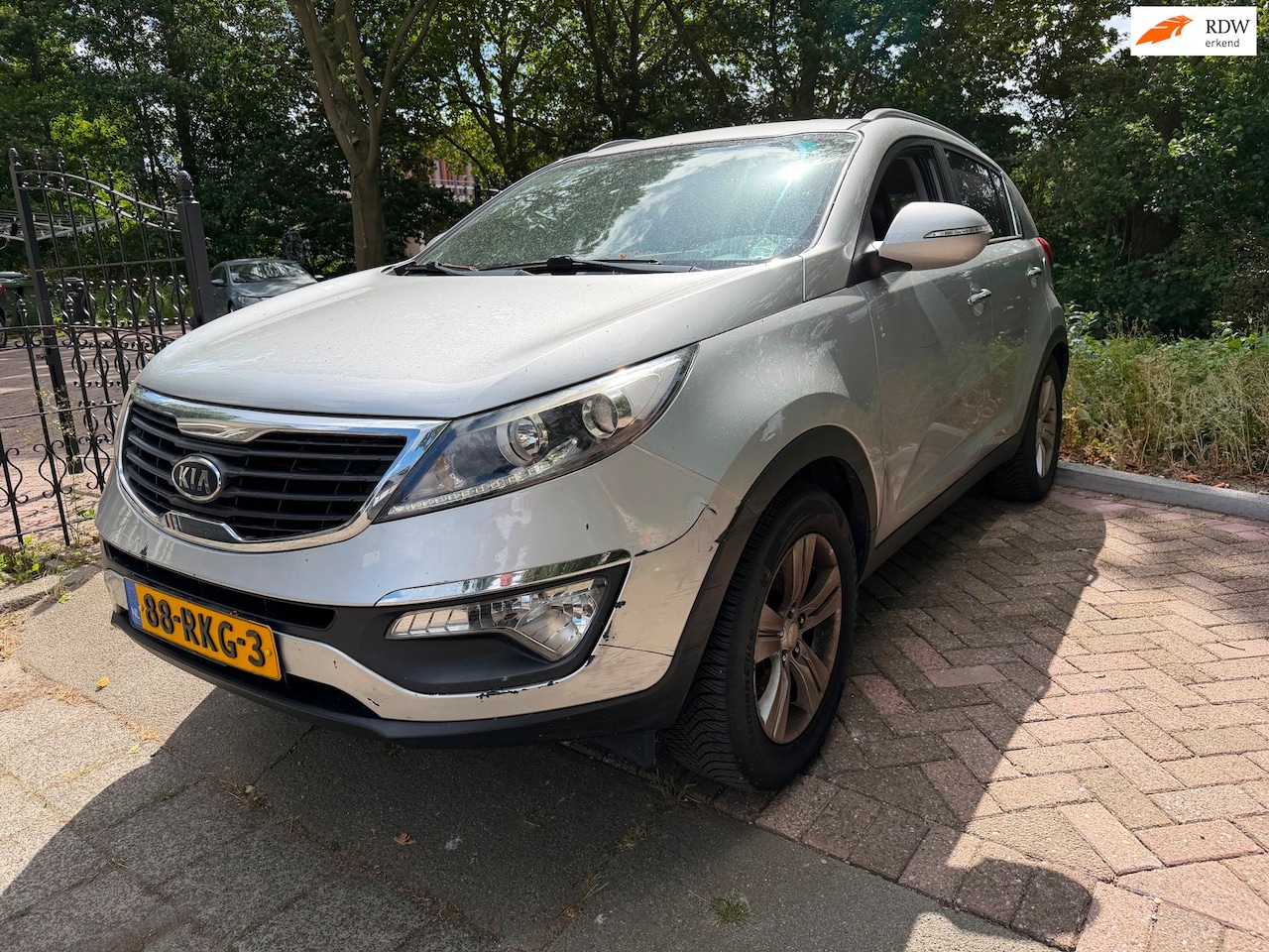 Kia Sportage - 1.6 GDI X-ecutive Plus Pack Let op Lees Text A.u.b. diverse schades - AutoWereld.nl
