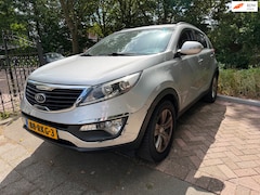 Kia Sportage - 1.6 GDI X-ecutive Plus Pack Let op Lees Text A.u.b. diverse schades