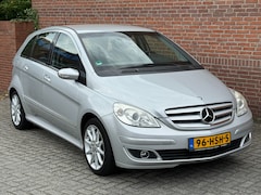 Mercedes-Benz B-klasse - 180 AMBITION automaat