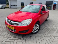 Opel Astra - 1.8 Temptation AUTOMAAT NAP AIRCO