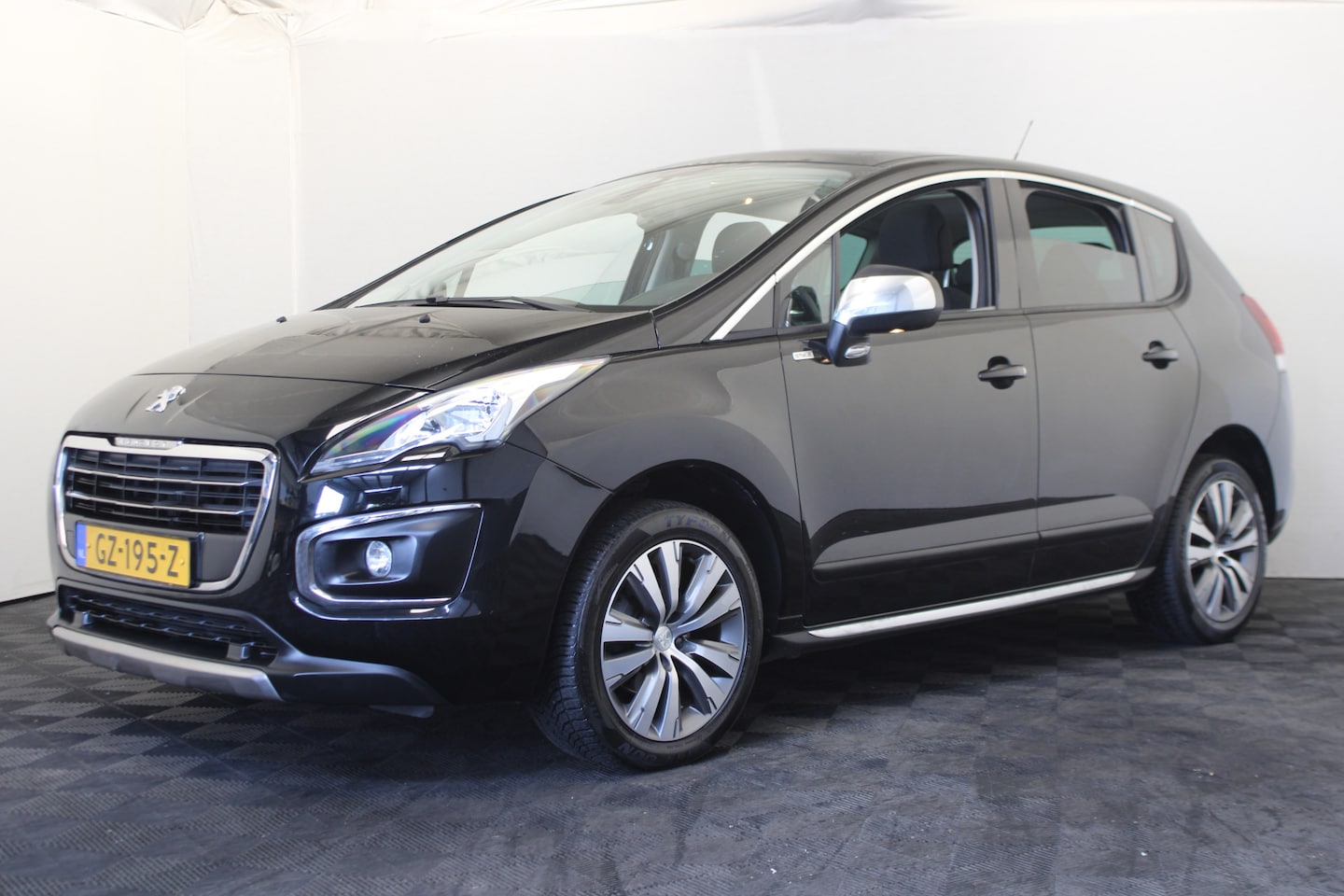 Peugeot 3008 - 1.2 PureTech Style 1.2 PureTech Style - AutoWereld.nl
