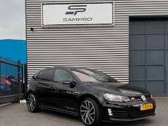 Volkswagen Golf - 2.0 TSI GTI