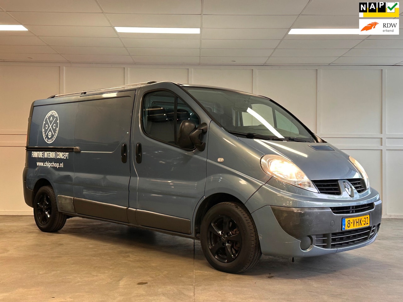 Renault Trafic - 2.0 dCi T29 L2H1 2.0 dCi T29 L2H1 - AutoWereld.nl