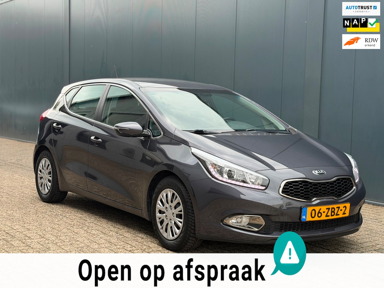 Kia Cee'd - 1.6 GDI Plus Pack|Navi|Camera|Trekhaak|NAP! - AutoWereld.nl
